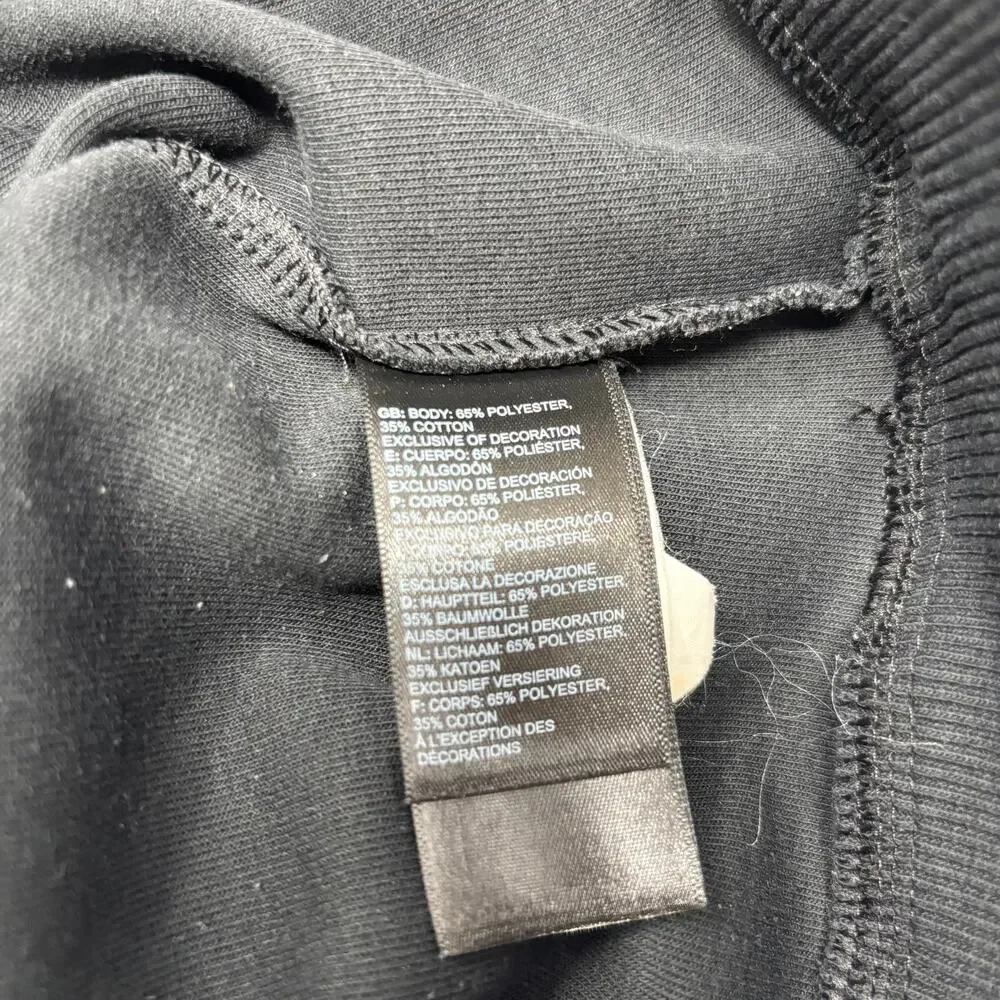 The North Face Medium Solid Black Long‎ Sleeve Crewneck Pullover Sweater